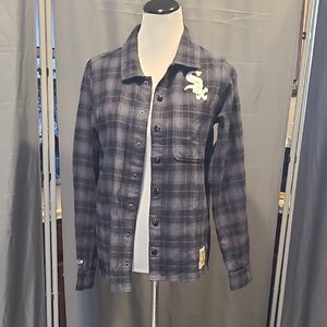 Mitchell & Ness Gray Plaid Casual Button Down Shirt